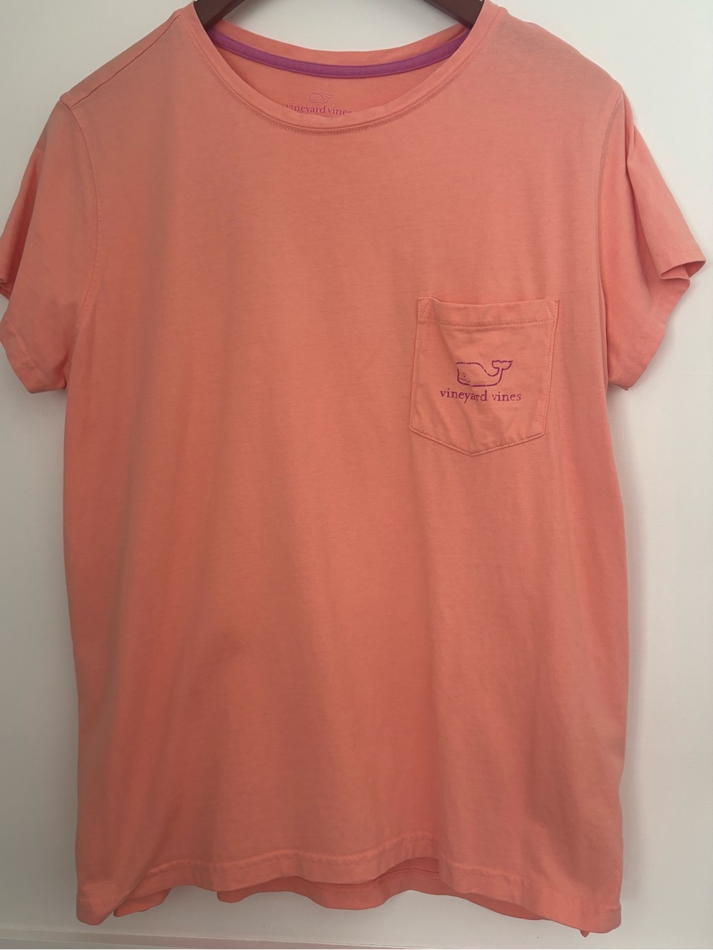 Vineyard Vines Coral Pocket Tee with Purple Logo Trim size medium